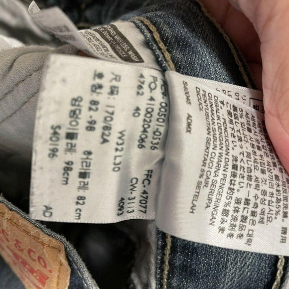 Levi's 501 Classic Straight Jeans Mens 32x30 - Picture 10 of 11